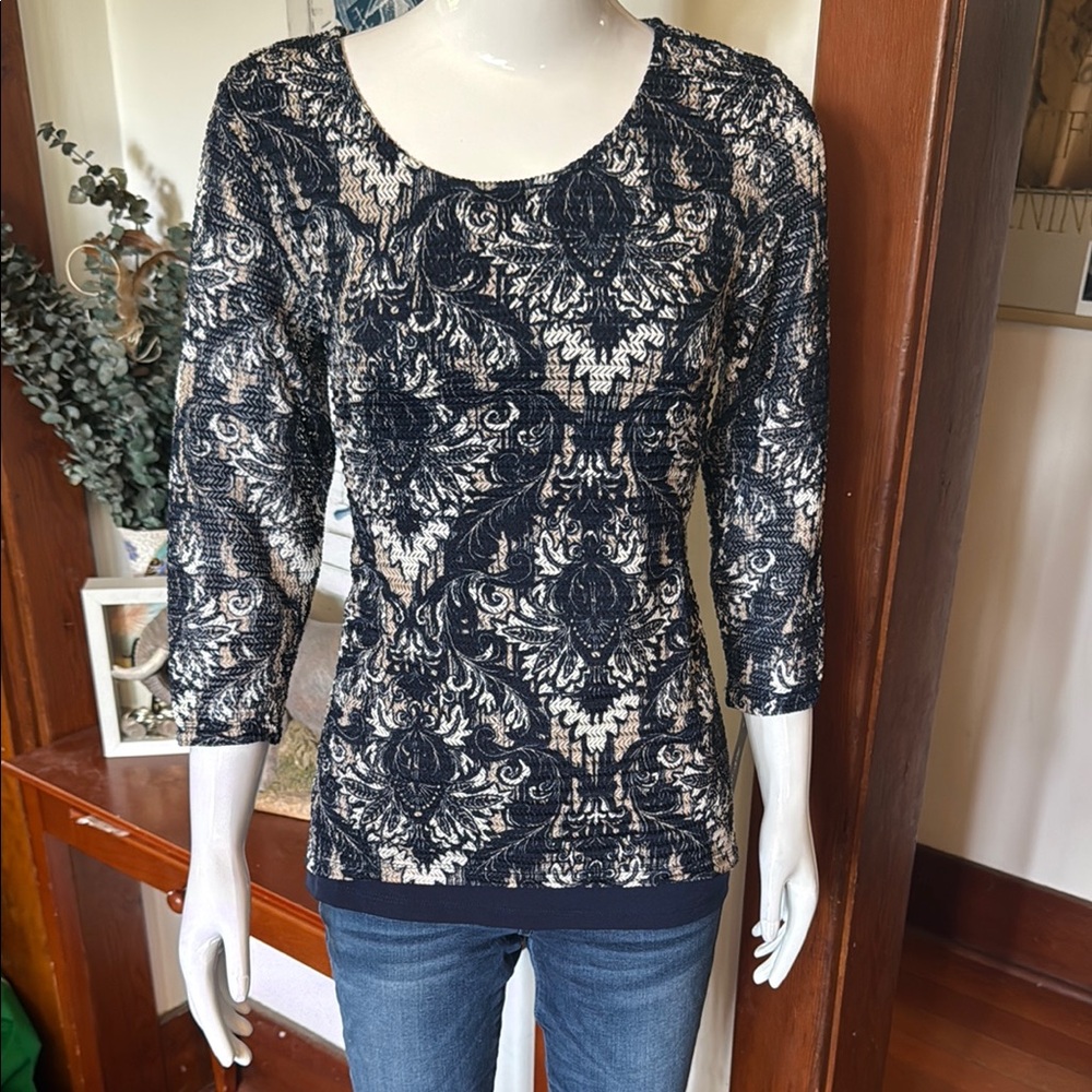 NWT Style&Co size small Elegant Blue  and Cream Lace Top
Mesh sleeves
